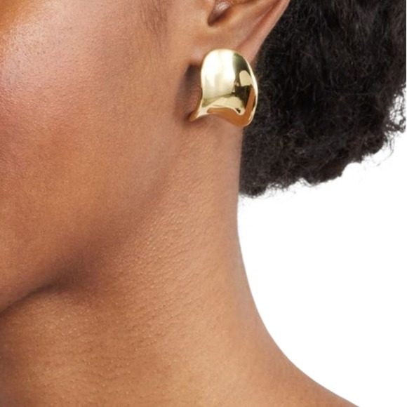 Argento Vivo Gold Tone Sculptural Wave Earrings Modern Chic Statement Jewelry - Picture 1 of 5